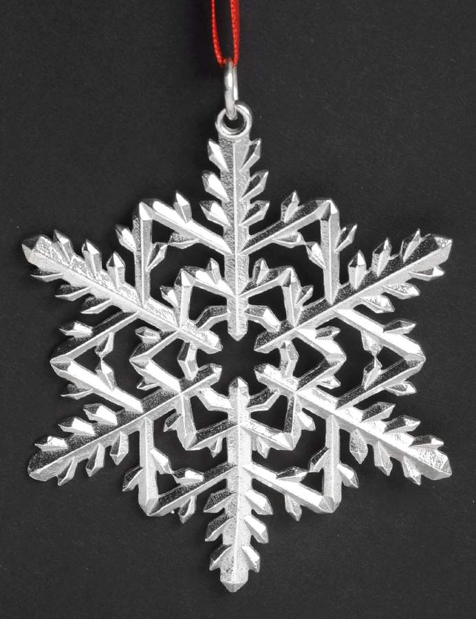 Annual Snowflake Ornaments 2007 Snowflake - Boxed by Lunt Silver-1