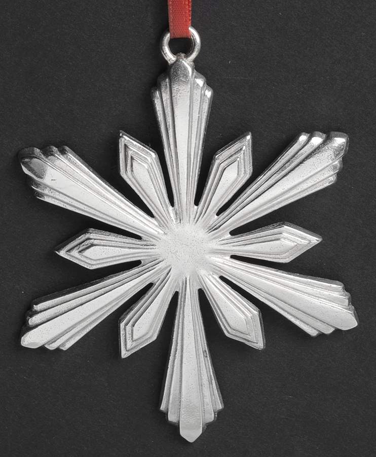 Annual Snowflake Ornaments 2004 Snowflake - Boxed by Lunt Silver-1