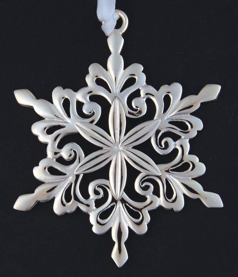 Annual Snowflake Ornaments 2013 Snowflake - No Box by Lunt Silver-1