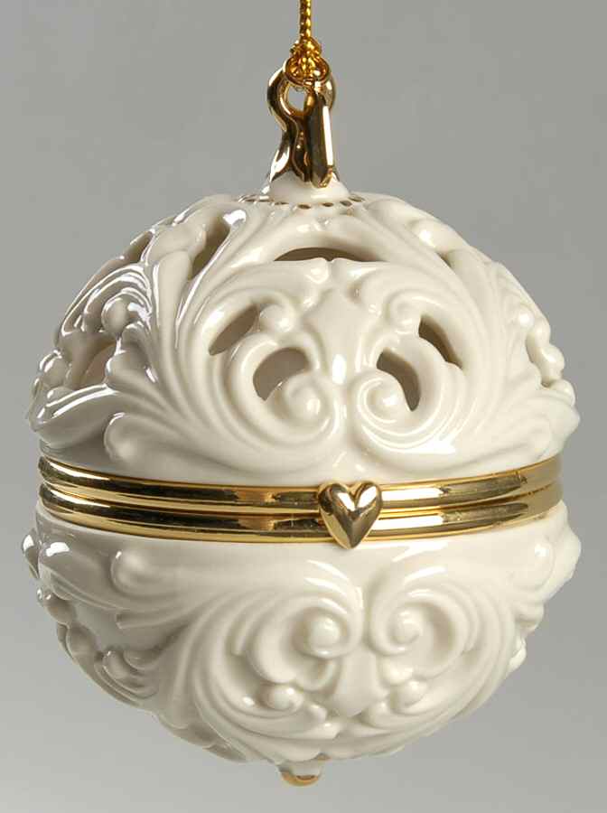 Lenox Christmas Ornament 2005-Thank You  Keepsake Ball - Boxed by Lenox-1