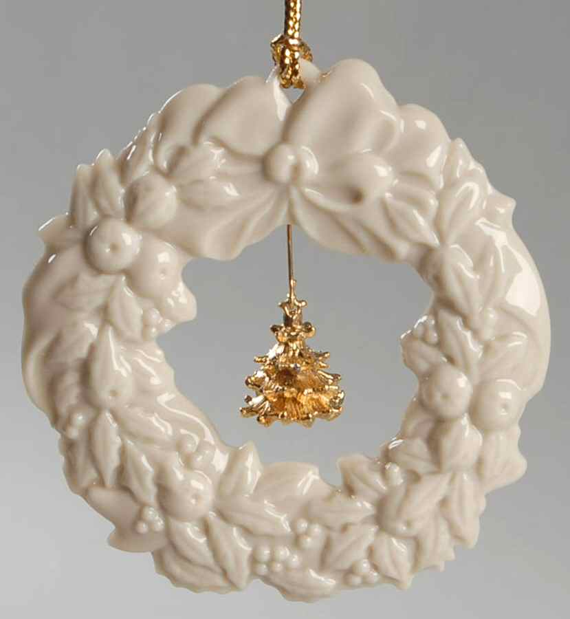 Holiday Charm Wreath - No Box by Lenox-1