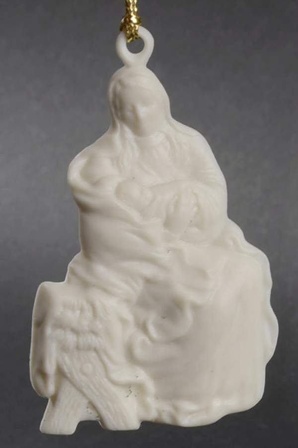 Renaissance Nativity Mary And Child  - With Box by Lenox-1