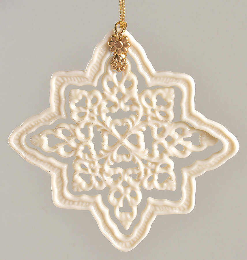 Winter Wonders Snowflake - No Box by Lenox-1