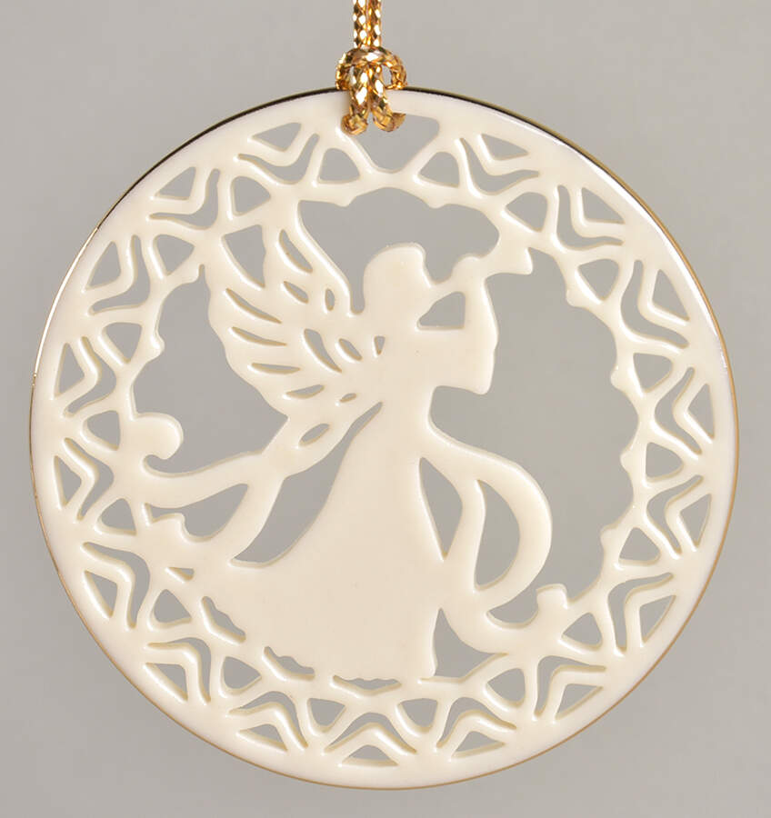 Yuletide Ornaments (Older) Christmas Angel-Angel With Horn - Boxed by Lenox-1