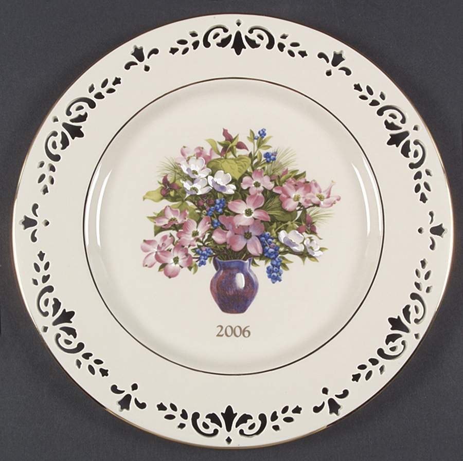 Colonial Bouquet North Carolina - Boxed by Lenox-1