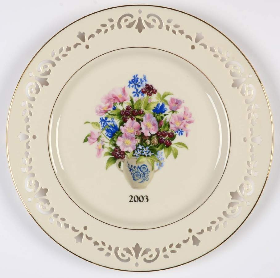Colonial Bouquet New York - Boxed by Lenox-1