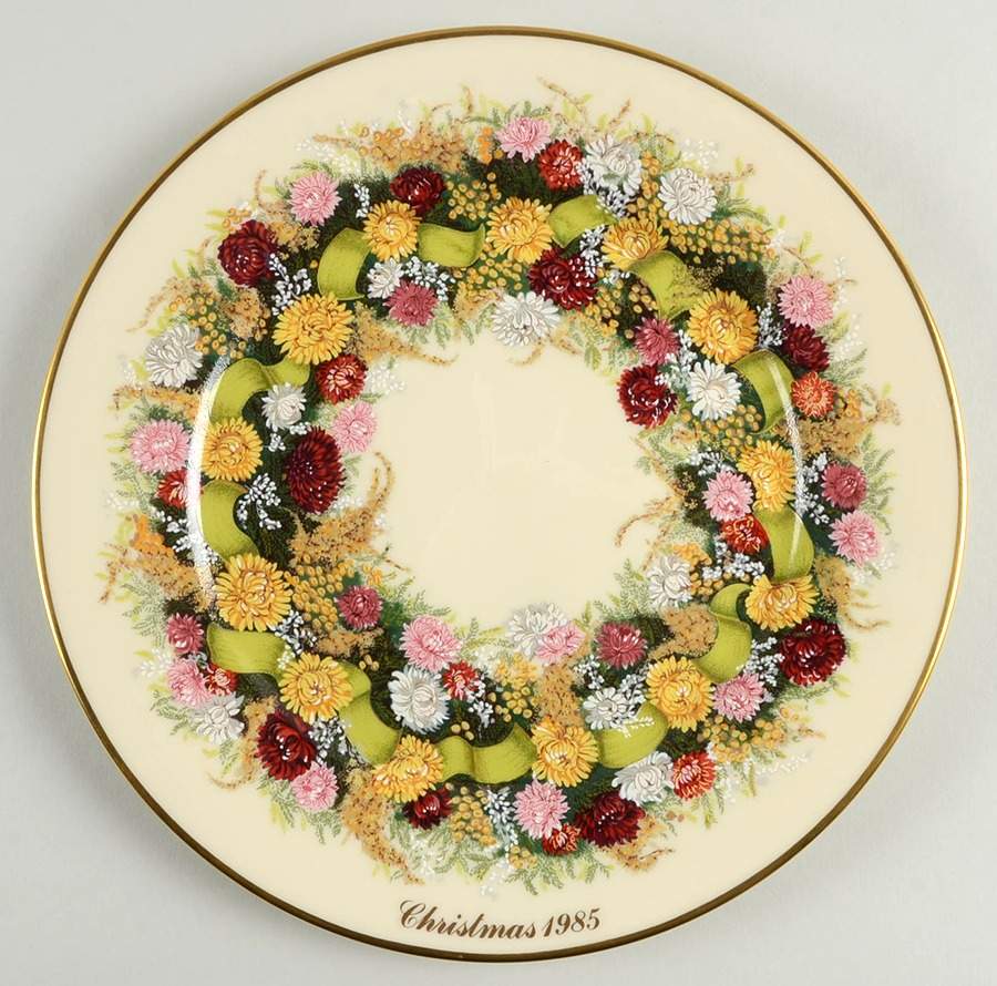 Colonial Christmas Connecticut - Boxed by Lenox-1