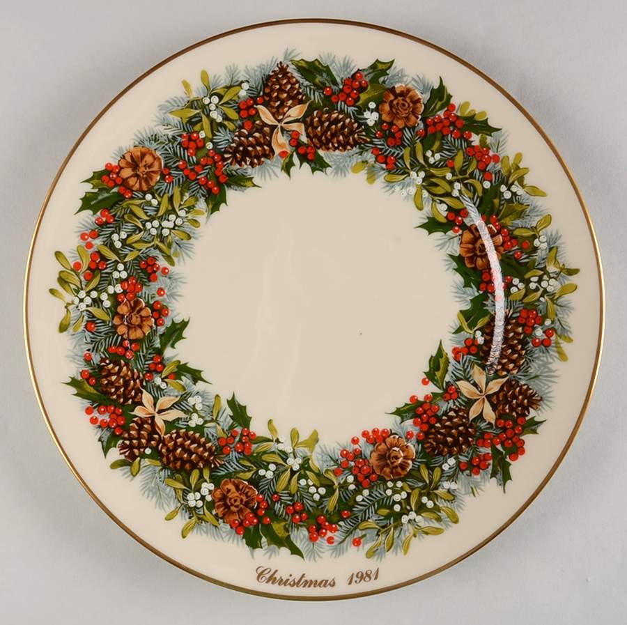 Colonial Christmas Virginia - With Box by Lenox-1