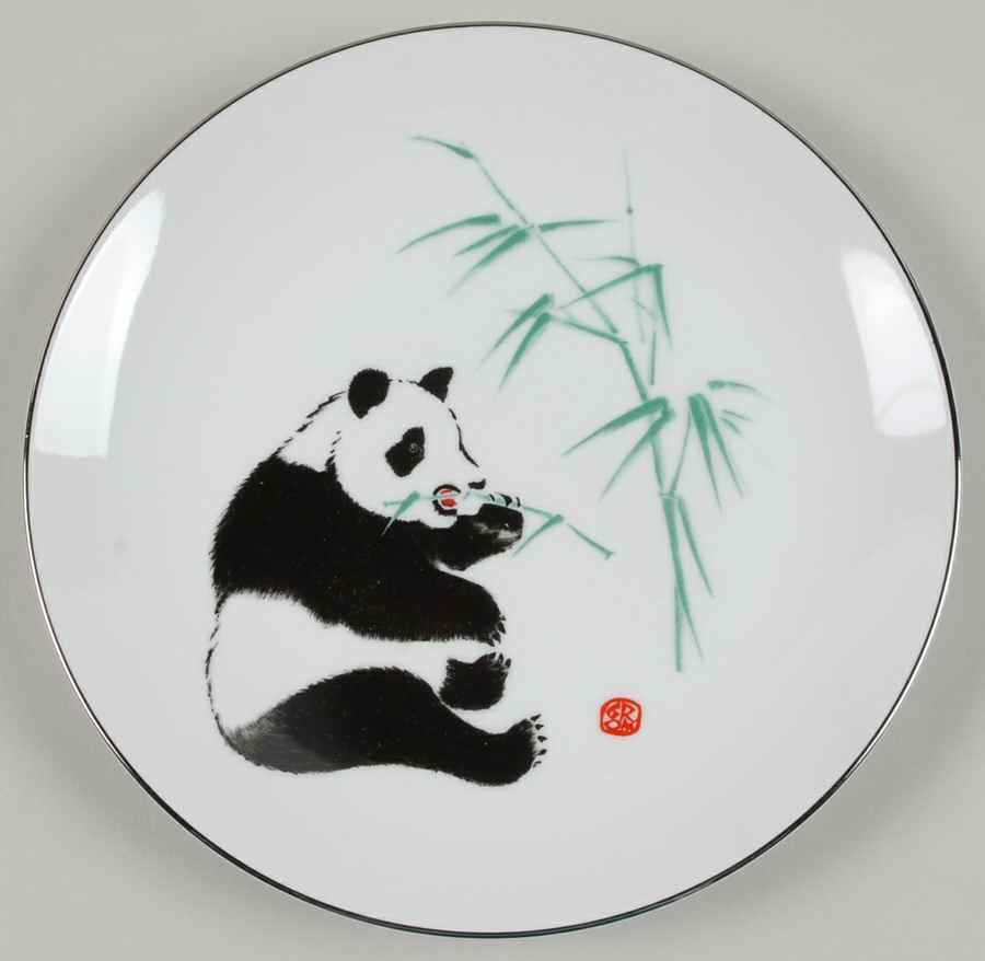 Bogdan Grom Official White House Panda - With Box by Lynell-1