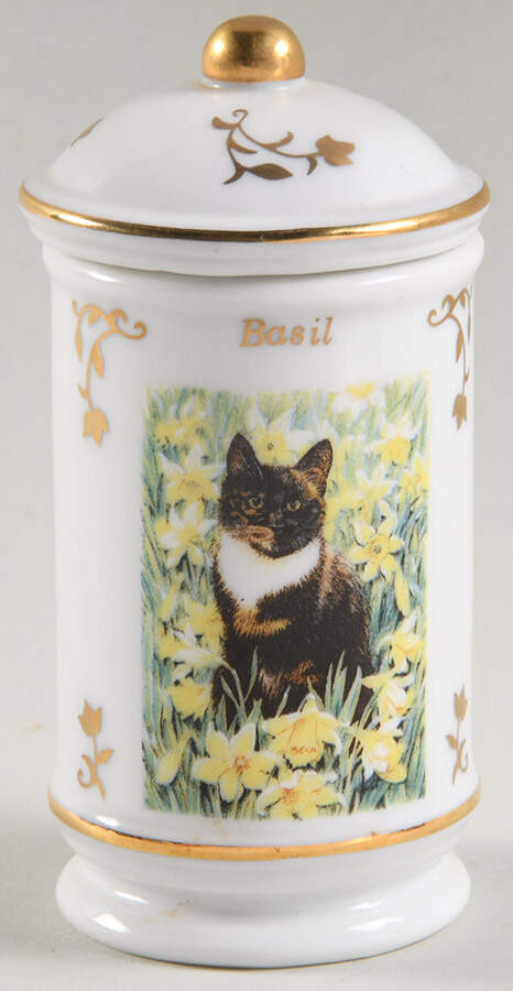 Cats of Distinction Basil - Spice Jar Set-Ind Jar-Motif 2 by Lenox-1