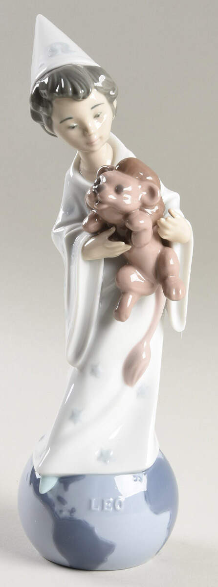 Zodiac Children Leo - Boxed by Lladro-1