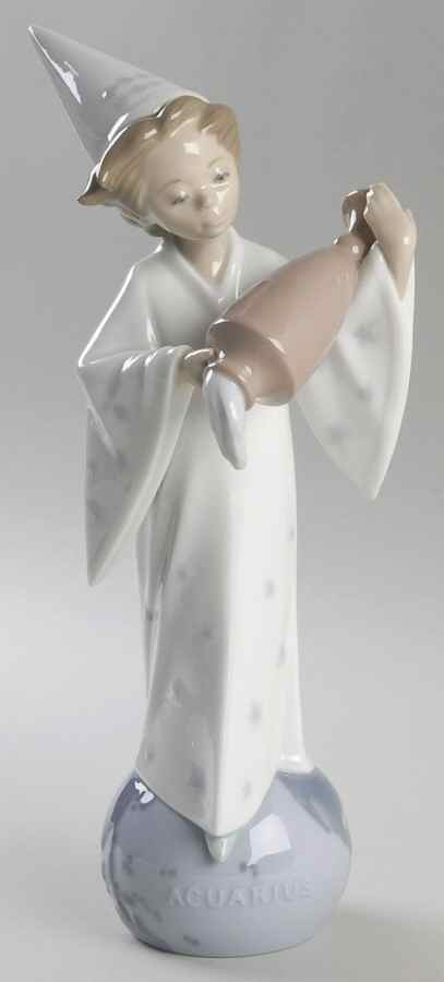 Zodiac Children Aquarius - Boxed by Lladro-1