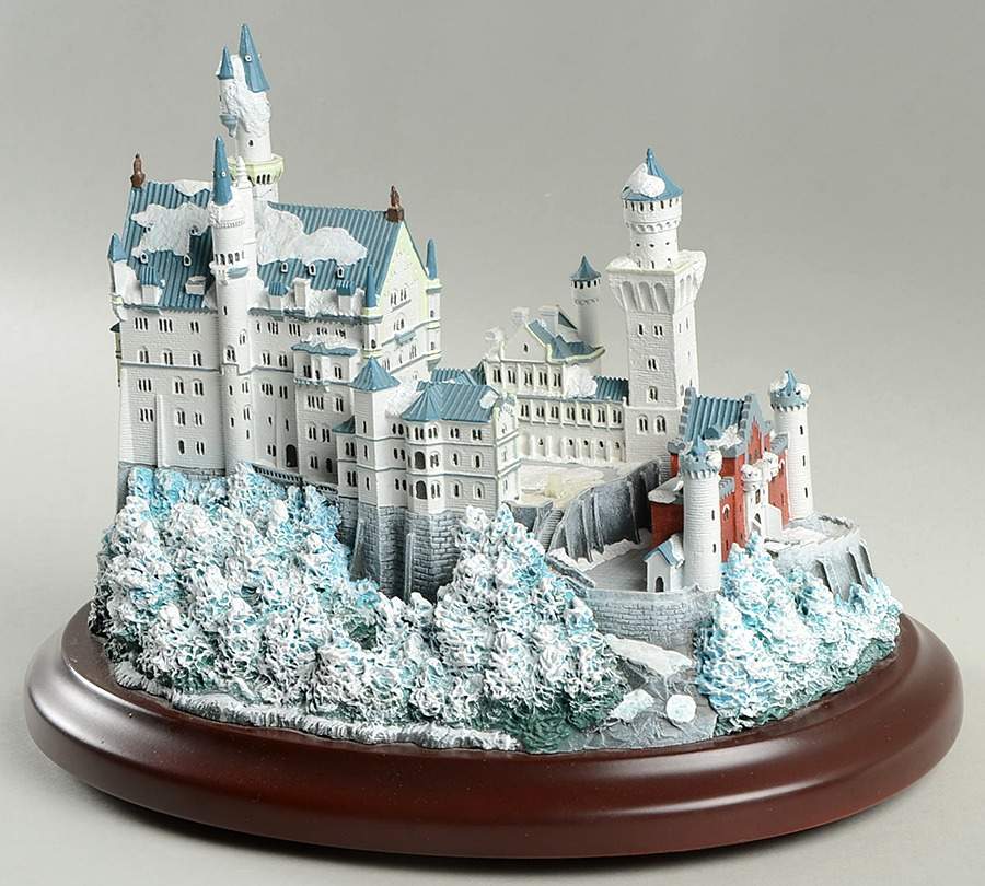 Castles of The World Winter At Neuschwanstein - No Box by Lenox-1