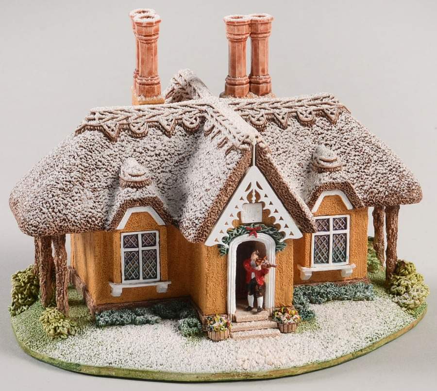 Christmas Lodge Kerry Lodge - Boxed by Lilliput Lane-1