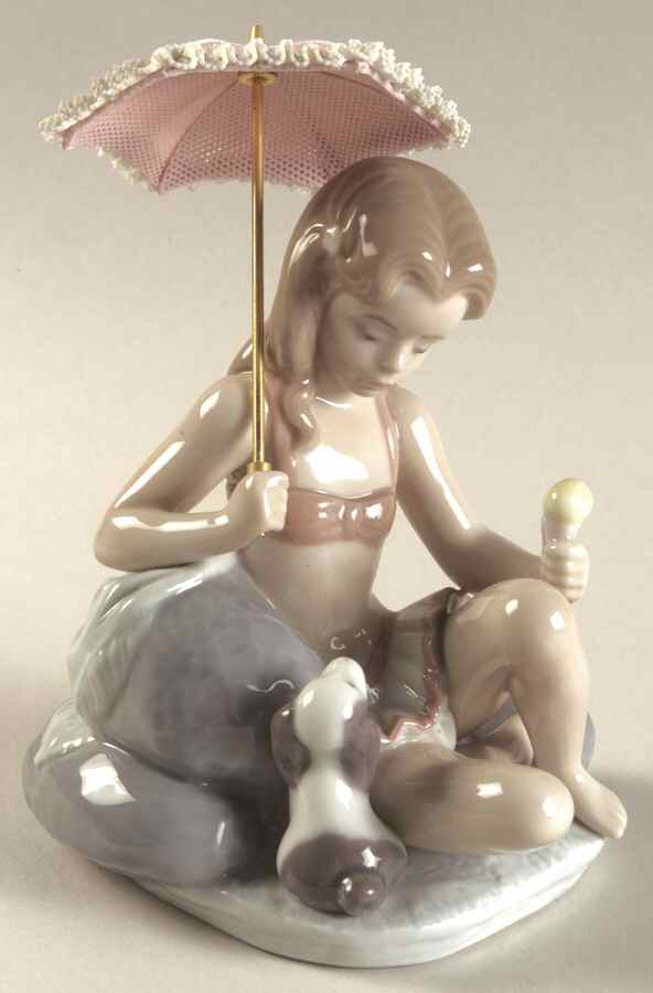 Days of The Week Monday's Girl - Boxed by Lladro-1