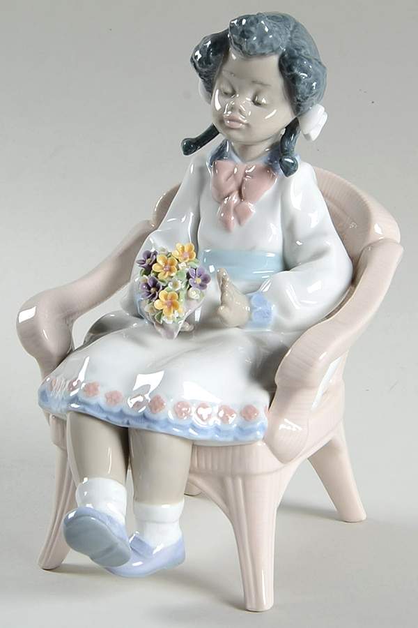 Black Legacy Collection Sitting Pretty - Boxed by Lladro-1