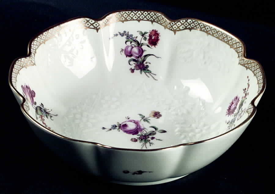 Smithsonian Collection Mayence Bowl - Boxed by Lenox-1