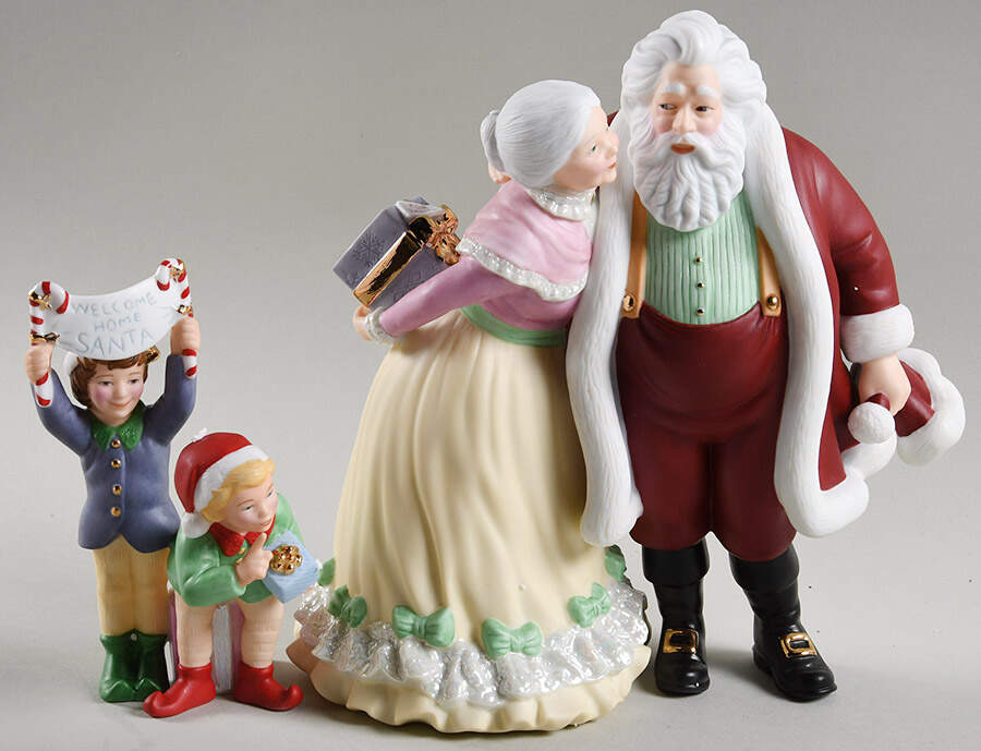 Lenox Christmas Figurine Welcome Home Santa-Set Of 2 - Boxed by Lenox-1