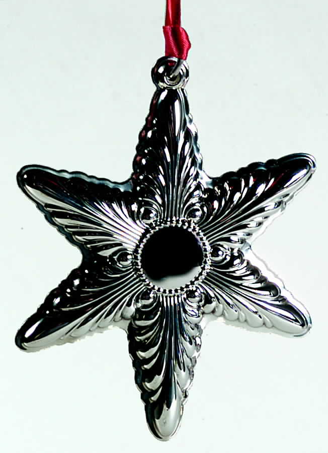 Sterling Star 2000-Star - Boxed by Lunt Silver-1