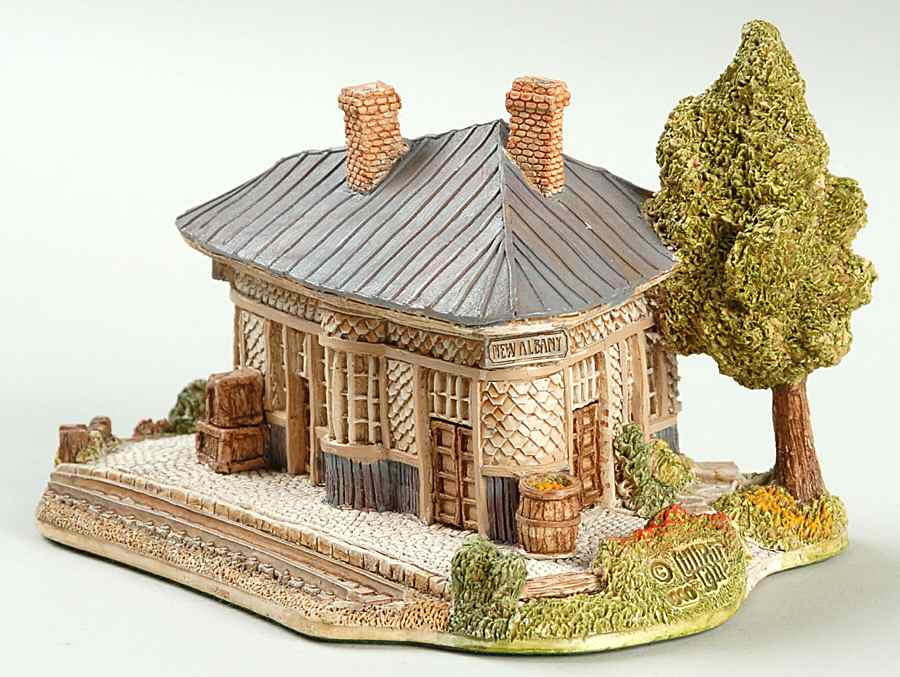 American Landmark Cottages Hometown Depot - Boxed by Lilliput Lane-1