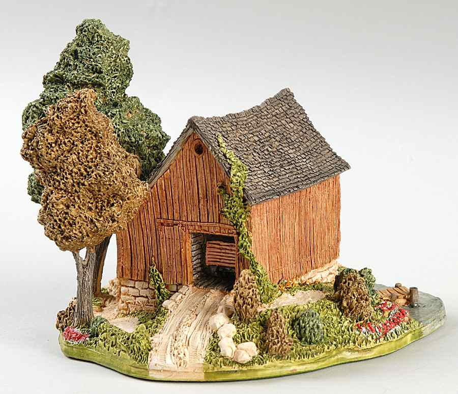 American Landmark Cottages Countryside Barn - Boxed by Lilliput Lane-1