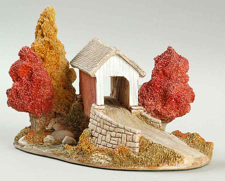 American Landmark Cottages Covered Memories - No Box by Lilliput Lane-1