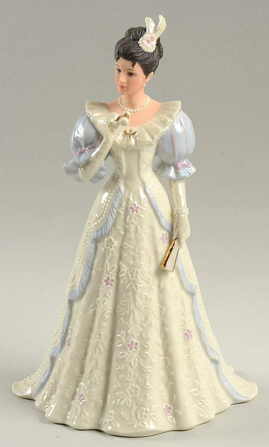 Gala Fashions Figurines Evening At The Opera - With Box by Lenox-1