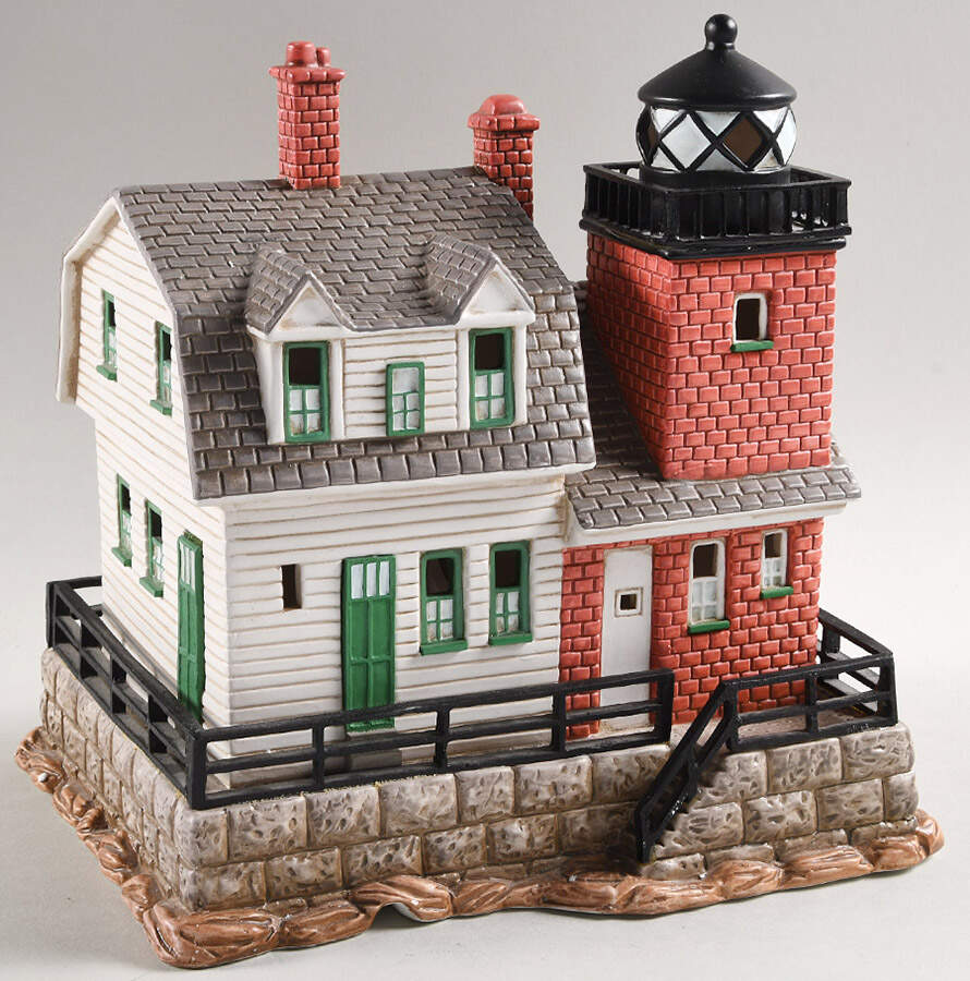 Atlantic Region Lighthouse  Rockland Breakwater, Me-1902 - Boxed by Lefton-1
