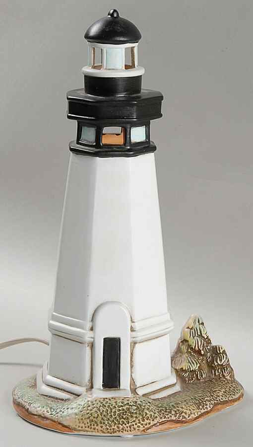 Pacific Region Lighthouses Gray's Harbor, Point Chehalis, Wa1798 - No Box by Lefton-1