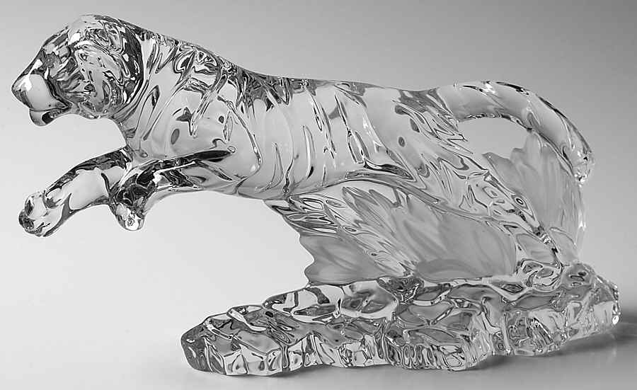 Crystal Animals Majestic Tiger-2000 - Boxed by Lenox-1