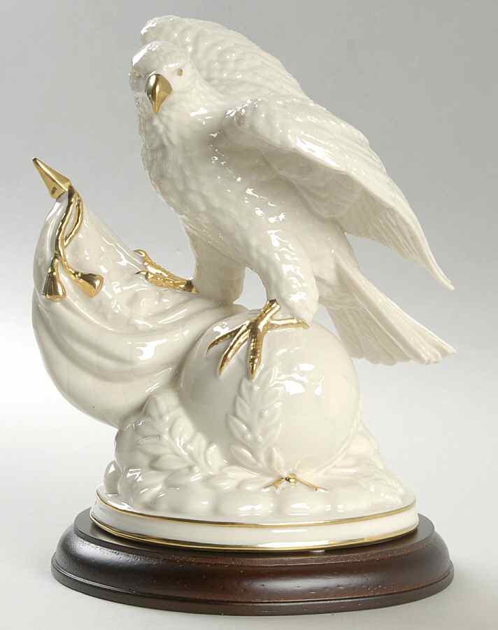 Classic Ivory Animals The Eagle Of Peace - Boxed by Lenox-1