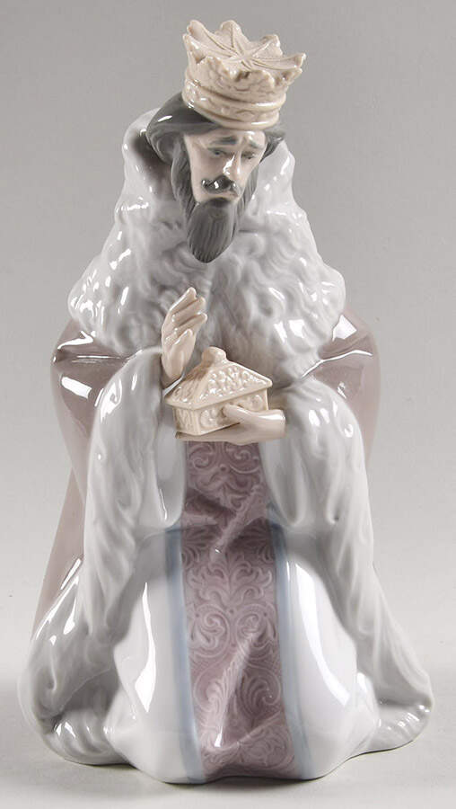 Bethlehem Nativity King Gaspar - Boxed by Lladro-1
