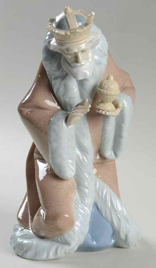 Bethlehem Nativity King Melchior - Boxed by Lladro-1