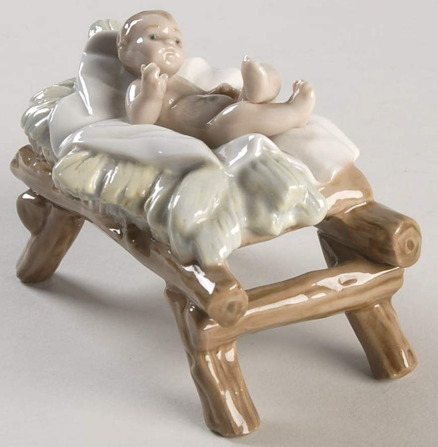 5700 Group Nativity Baby Jesus - Boxed by Lladro-1
