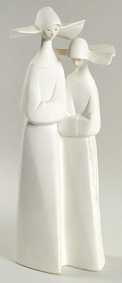 Nuns Nuns-Smooth - No Box by Lladro-1