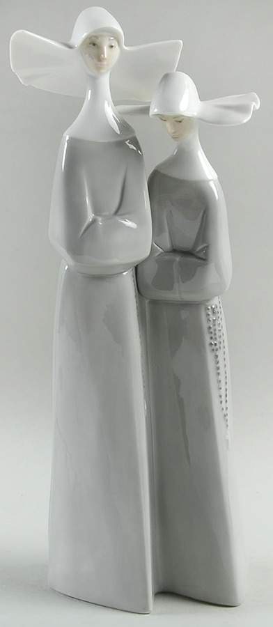 Nuns Nuns-Gray - No Box by Lladro-1