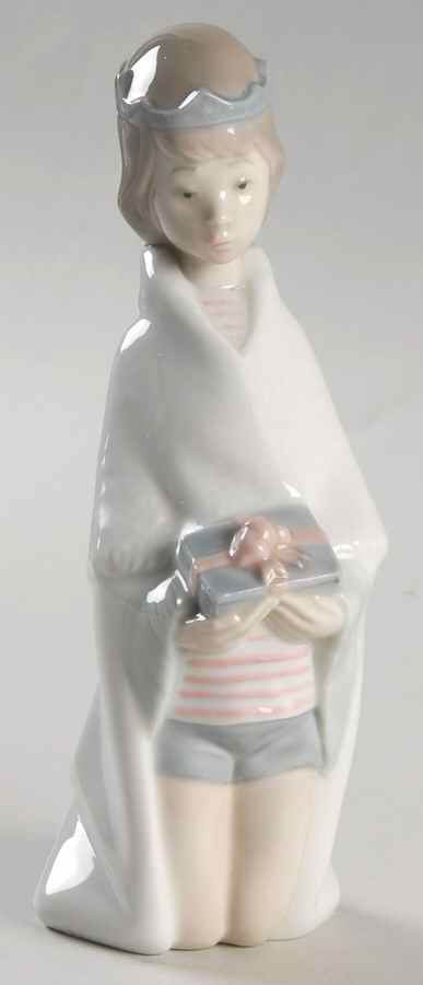 Children Nativity King Melchior - Boxed by Lladro-1