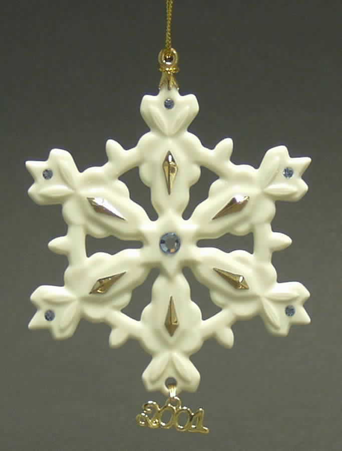 China Snowflake Ornament 2001 Snowflake - No Box by Lenox-1