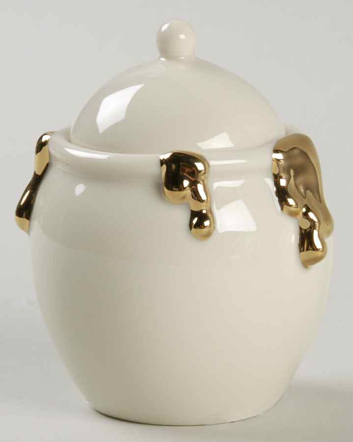 Winnie The Pooh Collection Pooh Honey Pot Display - Boxed by Lenox-1