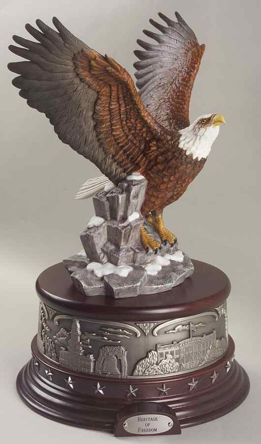 Kings Of The Sky-Legacy Editions Eagle Of Majesty W/ Heritage Base - No Box by Lenox-1