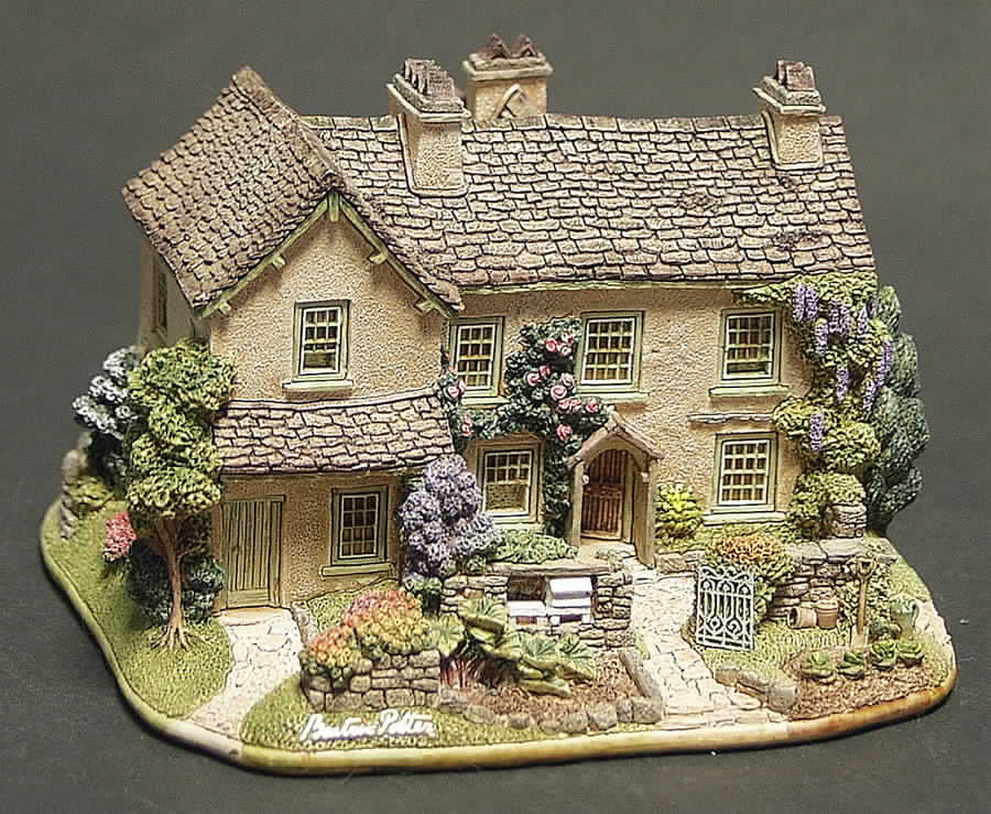 World Of Beatrix Potter Hill Top - No Box by Lilliput Lane-1