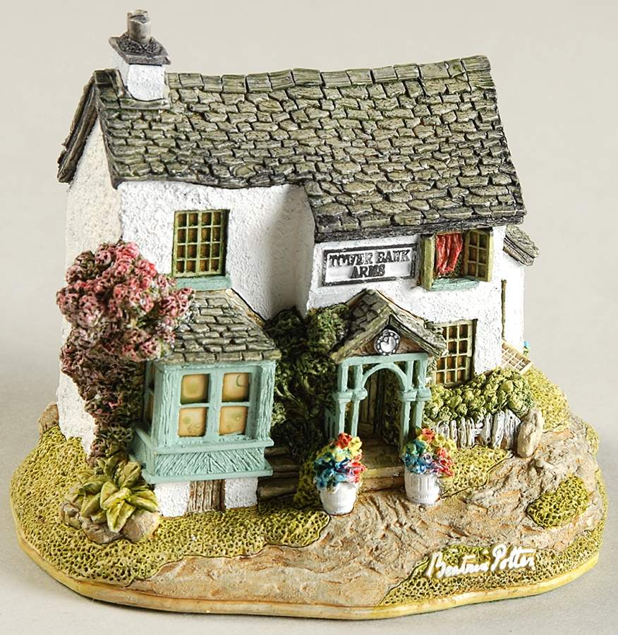 World Of Beatrix Potter Tower Bank Arms - Boxed by Lilliput Lane-1