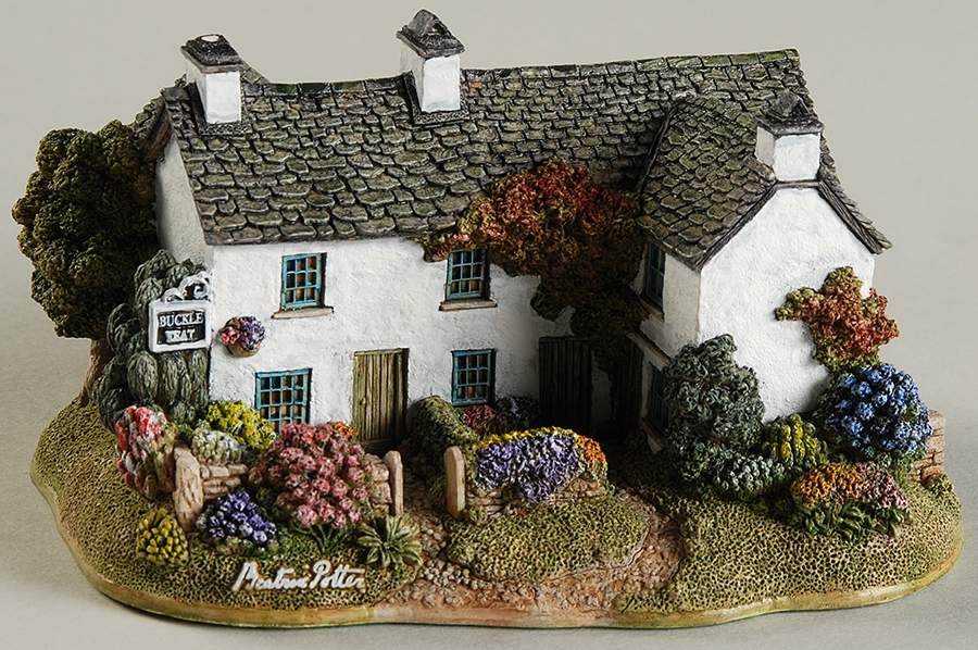 World Of Beatrix Potter Buckle Yeat - No Box by Lilliput Lane-1