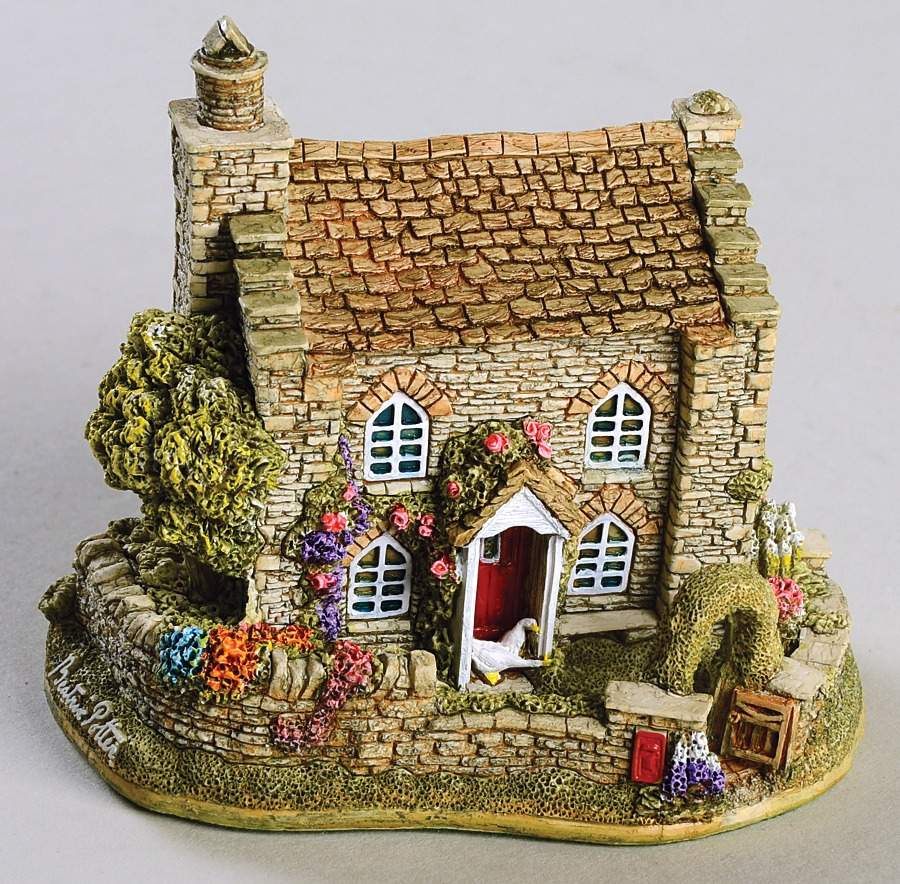 World Of Beatrix Potter Rose Castle - Boxed by Lilliput Lane-1