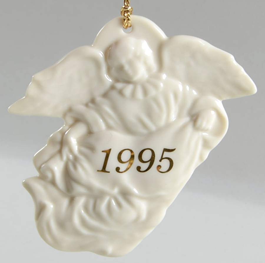 Annual Ivory Ornaments Christmas Cherub - No Box Nb1995 by Lenox-1