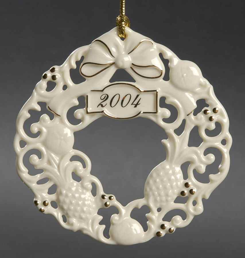 Williamsburg Annual Ornament Williamsburg Wreath - Boxed by Lenox-1
