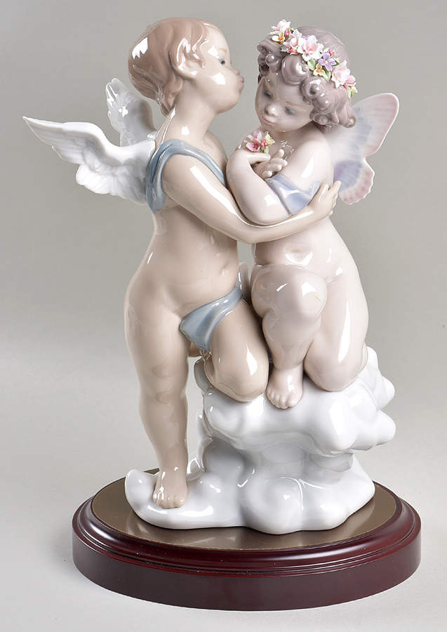 Lladro Collector Society Figurines Heaven And Earth-1998 W/ Base - Boxed by Lladro-1