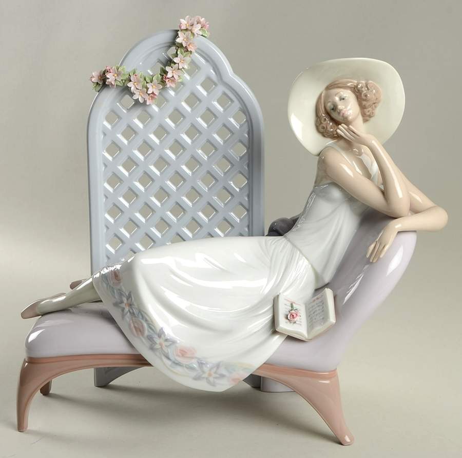Lladro Collector Society Figurines Garden Of Dreams-1994 - Boxed by Lladro-1