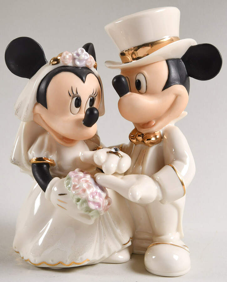 Disney Sweethearts Minnie's Dream Wedding - Boxed by Lenox-1