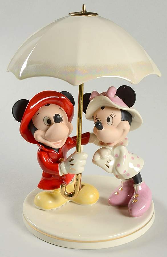 Disney Sweethearts Mickey & Minnie Singing In The Rain - No Box by Lenox-1